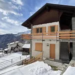 Mirabel Apartamento *